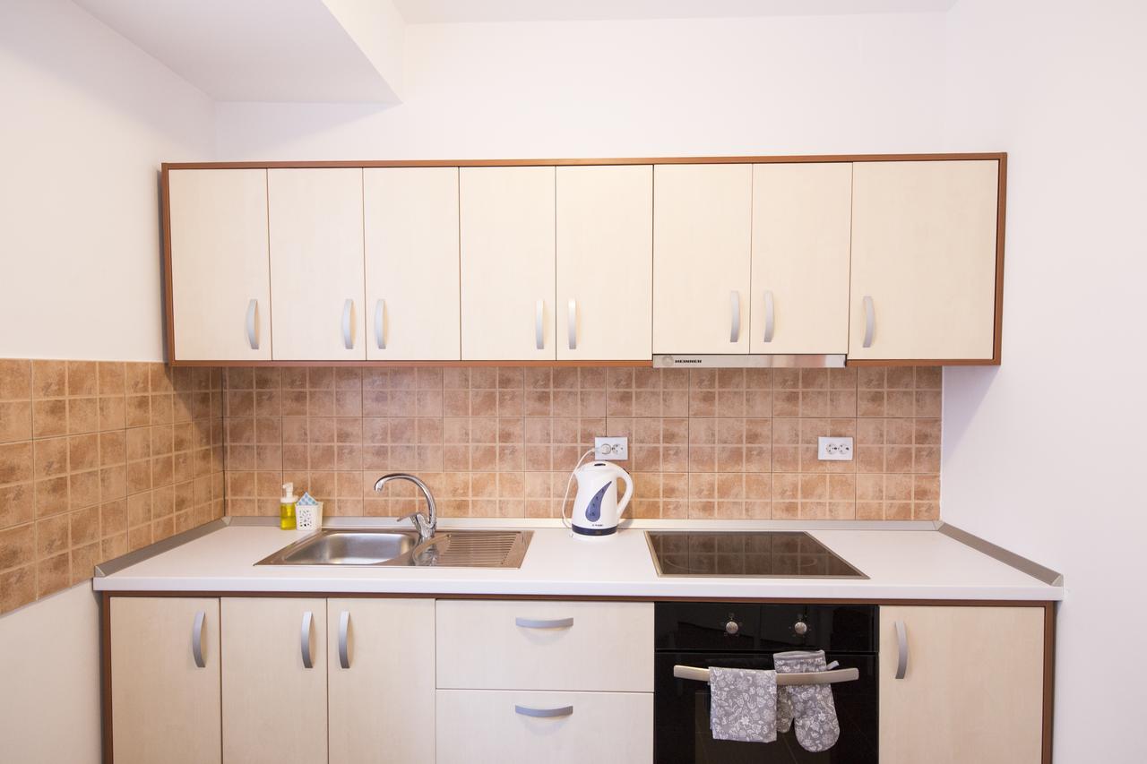 Sunny Old Town Apartment Brasov Luaran gambar